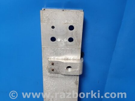 ФОТО Усилитель переднего бампера для Toyota Prius 30 (09-17) Киев
