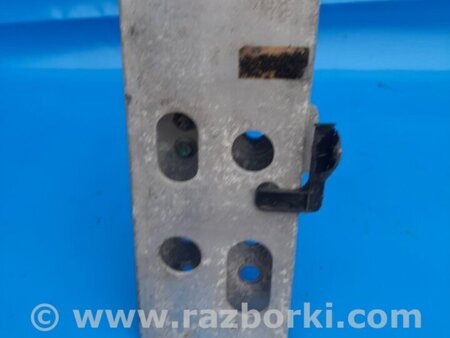 ФОТО Усилитель переднего бампера для Toyota Prius 30 (09-17) Киев
