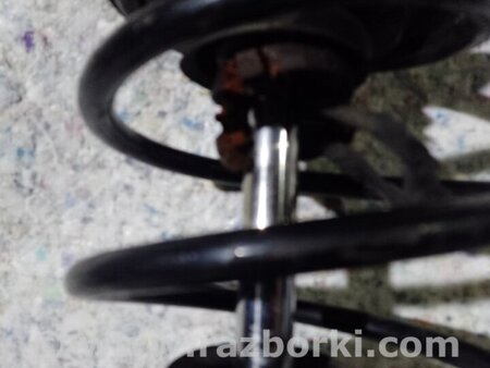 ФОТО Амортизатор для Toyota Prius 30 (09-17) Киев