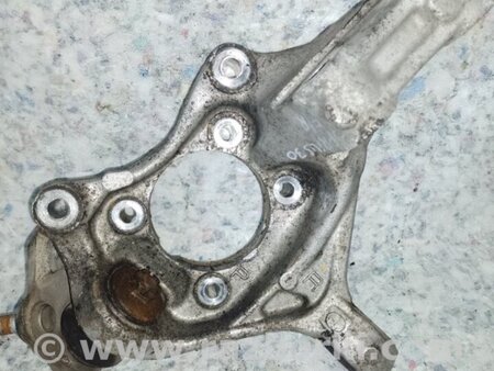 ФОТО Кулак поворотный для Toyota Prius 30 (09-17) Киев