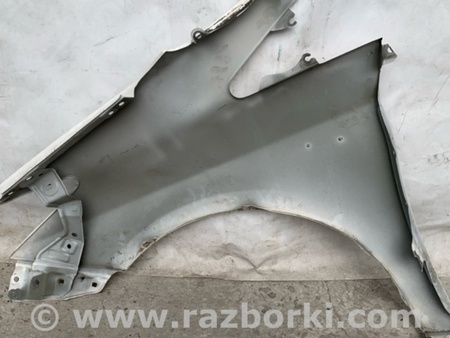 ФОТО Крыло переднее для Toyota Prius 30 (09-17) Киев