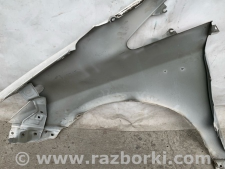 ФОТО Крыло переднее для Toyota Prius 30 (09-17) Киев