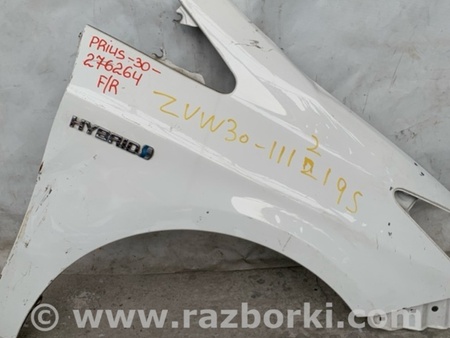 ФОТО Крыло переднее для Toyota Prius 30 (09-17) Киев