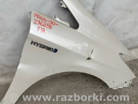 ФОТО Крыло переднее для Toyota Prius 30 (09-17) Киев