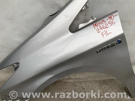 ФОТО Крыло переднее для Toyota Prius 30 (09-17) Киев