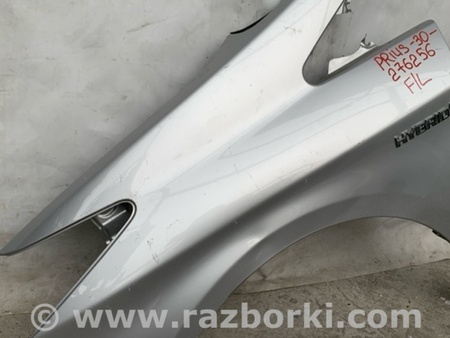 ФОТО Крыло переднее для Toyota Prius 30 (09-17) Киев