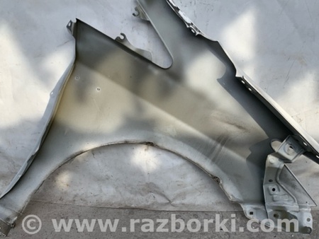 ФОТО Крыло переднее для Toyota Prius 30 (09-17) Киев