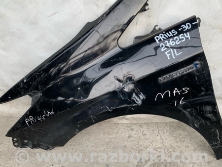 ФОТО Крыло переднее для Toyota Prius 30 (09-17) Киев