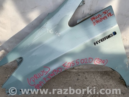 ФОТО Крыло переднее для Toyota Prius 30 (09-17) Киев