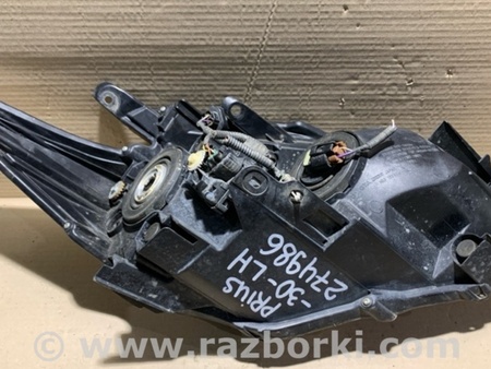 ФОТО Фара для Toyota Prius 30 (09-17) Киев