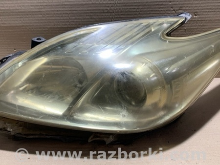 ФОТО Фара для Toyota Prius 30 (09-17) Киев