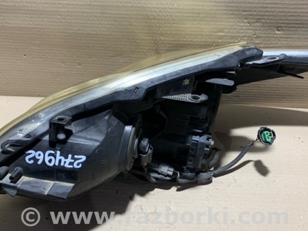 ФОТО Фара для Toyota Prius 30 (09-17) Киев