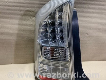 ФОТО Фонарь задний наружный для Toyota Prius 30 (09-17) Киев