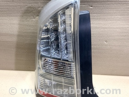 ФОТО Фонарь задний наружный для Toyota Prius 30 (09-17) Киев