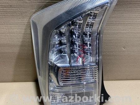 ФОТО Фонарь задний наружный для Toyota Prius 30 (09-17) Киев