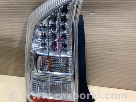 ФОТО Фонарь задний наружный для Toyota Prius 30 (09-17) Киев