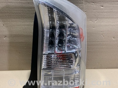ФОТО Фонарь задний наружный для Toyota Prius 30 (09-17) Киев