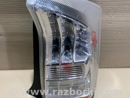 ФОТО Фонарь задний наружный для Toyota Prius 30 (09-17) Киев