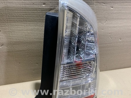 ФОТО Фонарь задний наружный для Toyota Prius 30 (09-17) Киев