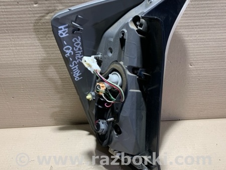 ФОТО Фонарь задний наружный для Toyota Prius 30 (09-17) Киев