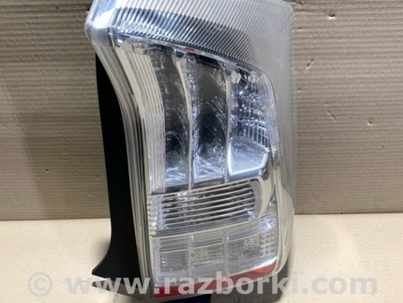 ФОТО Фонарь задний наружный для Toyota Prius 30 (09-17) Киев