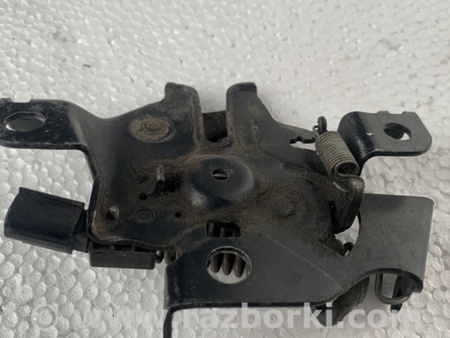 ФОТО Замок капота для Toyota Prius 30 (09-17) Киев