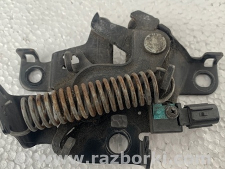 ФОТО Замок капота для Toyota Prius 30 (09-17) Киев