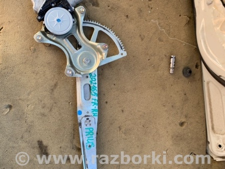 ФОТО Стеклоподъемник для Toyota Prius 30 (09-17) Киев