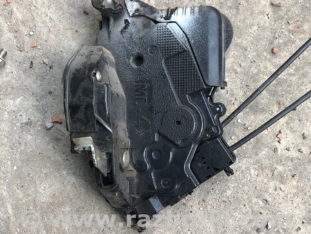 ФОТО Замок двери для Toyota Prius 30 (09-17) Киев