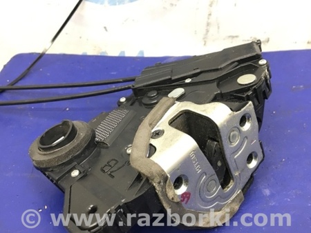 ФОТО Замок двери для Toyota Prius 30 (09-17) Киев