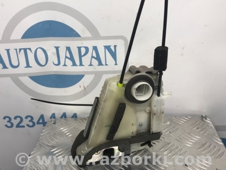 ФОТО Замок двери для Toyota Prius 30 (09-17) Киев