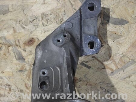 ФОТО Кулак поворотный для Toyota Prius 30 (09-17) Киев