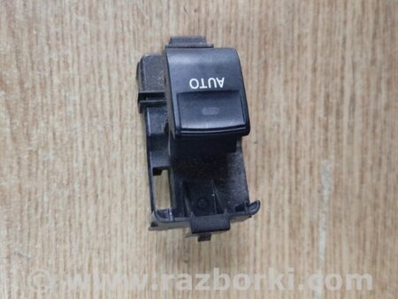 ФОТО Кнопка стеклоподьемника для Toyota Prius 30 (09-17) Киев