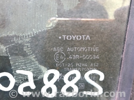 ФОТО Стекло двери глухое для Toyota Prius (2016-) Киев