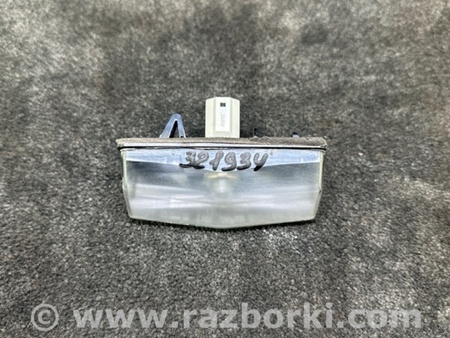 ФОТО Подсветка номера для Toyota Prius Plus (11-14) Киев