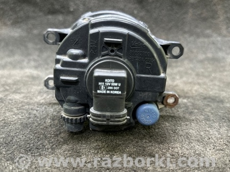 ФОТО Противотуманная фара для Toyota Prius Plus (11-14) Киев
