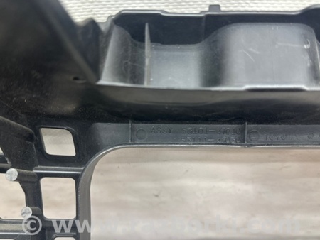 ФОТО Решетка радиатора для Toyota Prius Plus (11-14) Киев