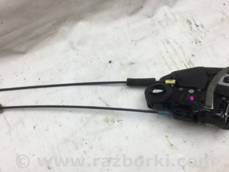 ФОТО Замок двери для Toyota Prius Plus (11-14) Киев