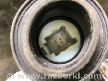 ФОТО Стеклоподъемник для Toyota Prius Plus (11-14) Киев