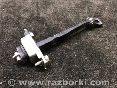 ФОТО Ограничитель двери для Toyota Prius Plus (11-14) Киев