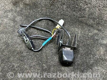 ФОТО Камера заднего вида для Toyota Prius Plus (11-14) Киев