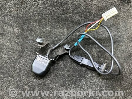 ФОТО Камера заднего вида для Toyota Prius Plus (11-14) Киев