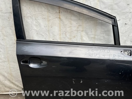 ФОТО Дверь для Toyota Prius Plus (11-14) Киев