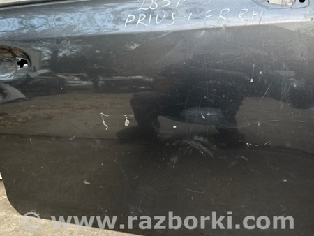 ФОТО Дверь для Toyota Prius Plus (11-14) Киев