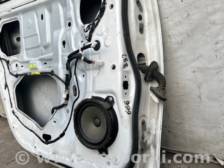 ФОТО Дверь для Toyota Prius Plus (11-14) Киев