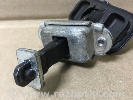 ФОТО Ограничитель двери для Nissan Qashqai (07-14) Киев