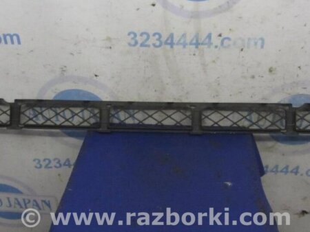 ФОТО Решетка переднего бампера для Toyota RAV-4 (00-05) Киев