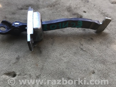ФОТО Ограничитель двери для Toyota RAV-4 (05-12) Киев