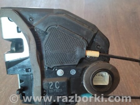 ФОТО Замок двери для Toyota RAV-4 (05-12) Киев