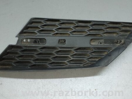 ФОТО Решетка переднего бампера для Toyota RAV-4 (15-18) Киев